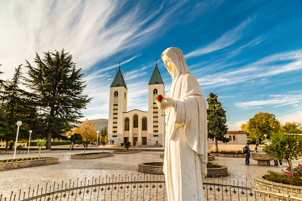 LOS SANTUARIOS DE MEDUGORJE CROACIA