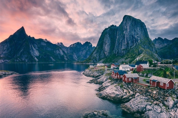 FIORDOS NORUEGOS