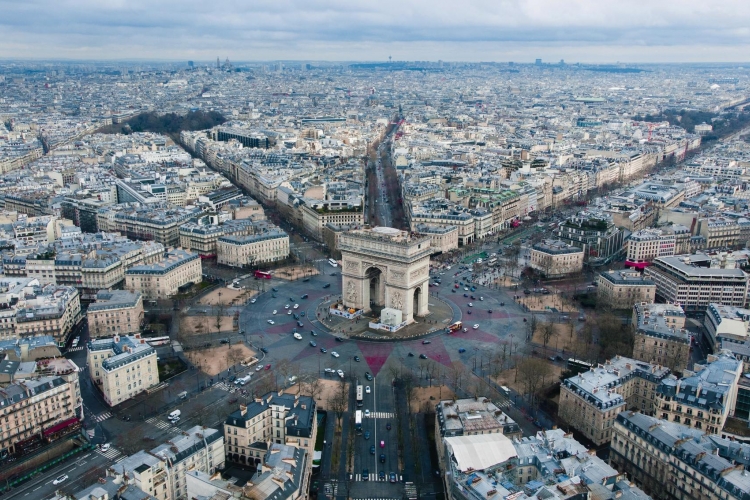 París
